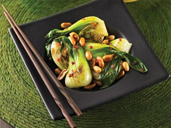 Bok choy aux arachides