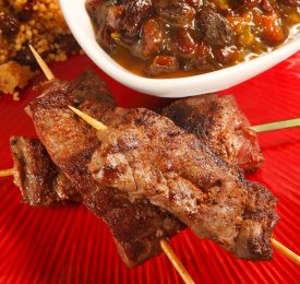 Smoky Steak Party Pops with Sweet and Tangy Raisin Sauce