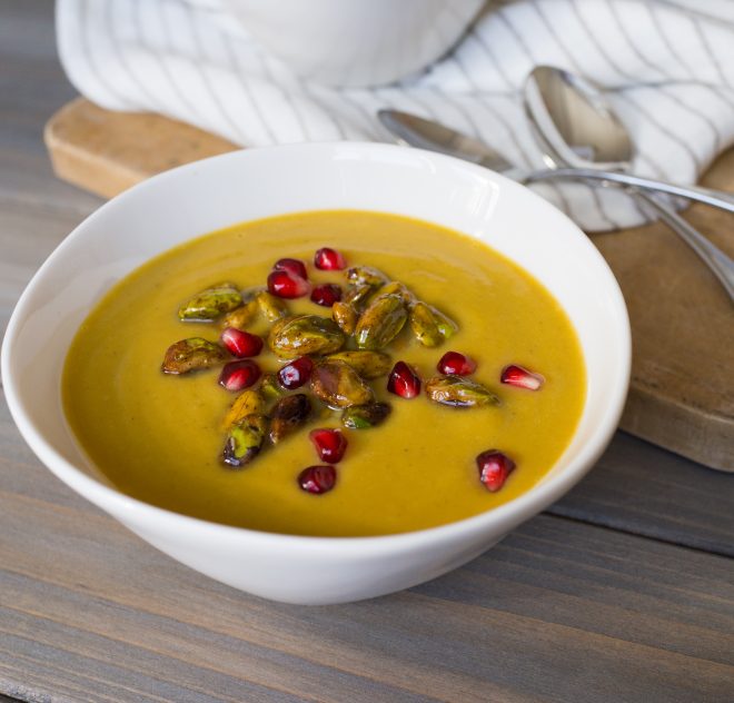 Soupe de citrouille avec pistaches Wonderful aux épices marocaines